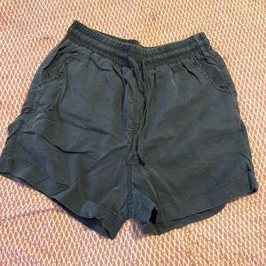 Universal Thread Grey Drawstring Shorts